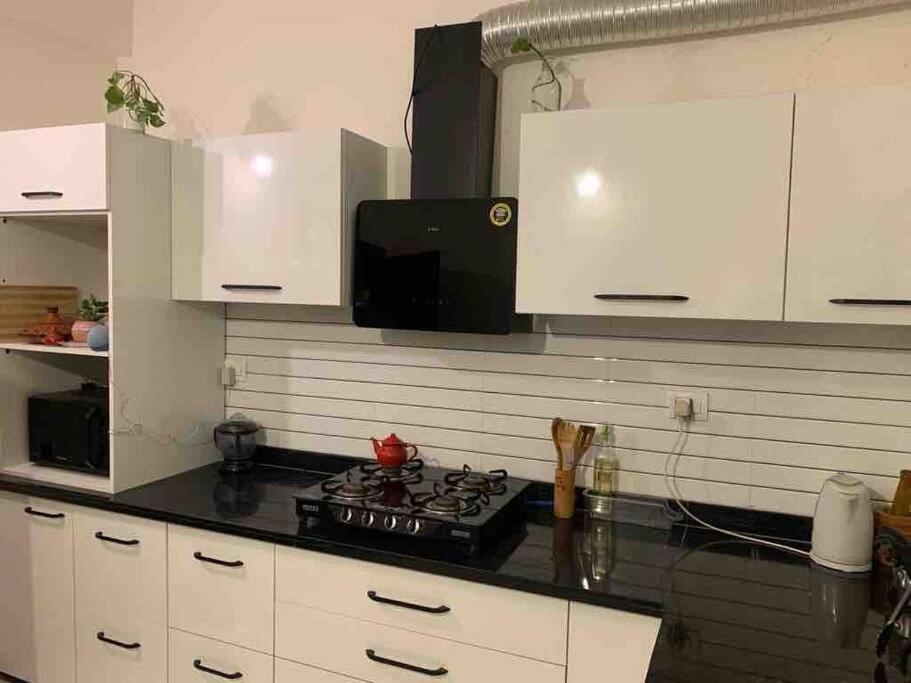 Furnished Villa Near Airport, Away From City Bhopál Kültér fotó