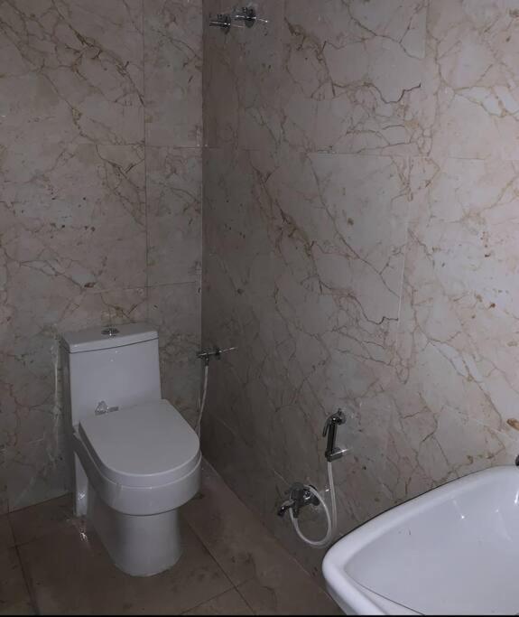 Furnished Villa Near Airport, Away From City Bhopál Kültér fotó